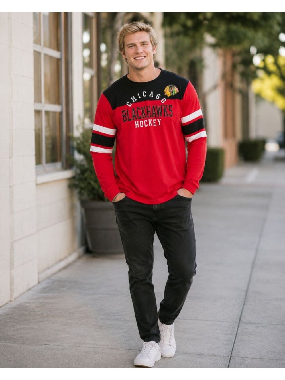Chicago Blackhawks Red Black Long Sleeve Hockey Shirt Size L - Picture 10 of 10